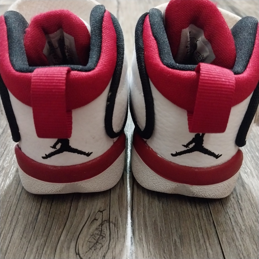 Nike Air Jordan PS Pro Strong Sneakers Toddler Baby Size 5 White Red Shoes